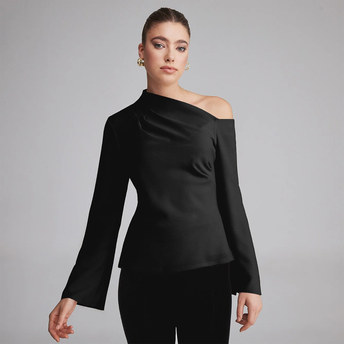 Bare shoulder Crepe Blouse