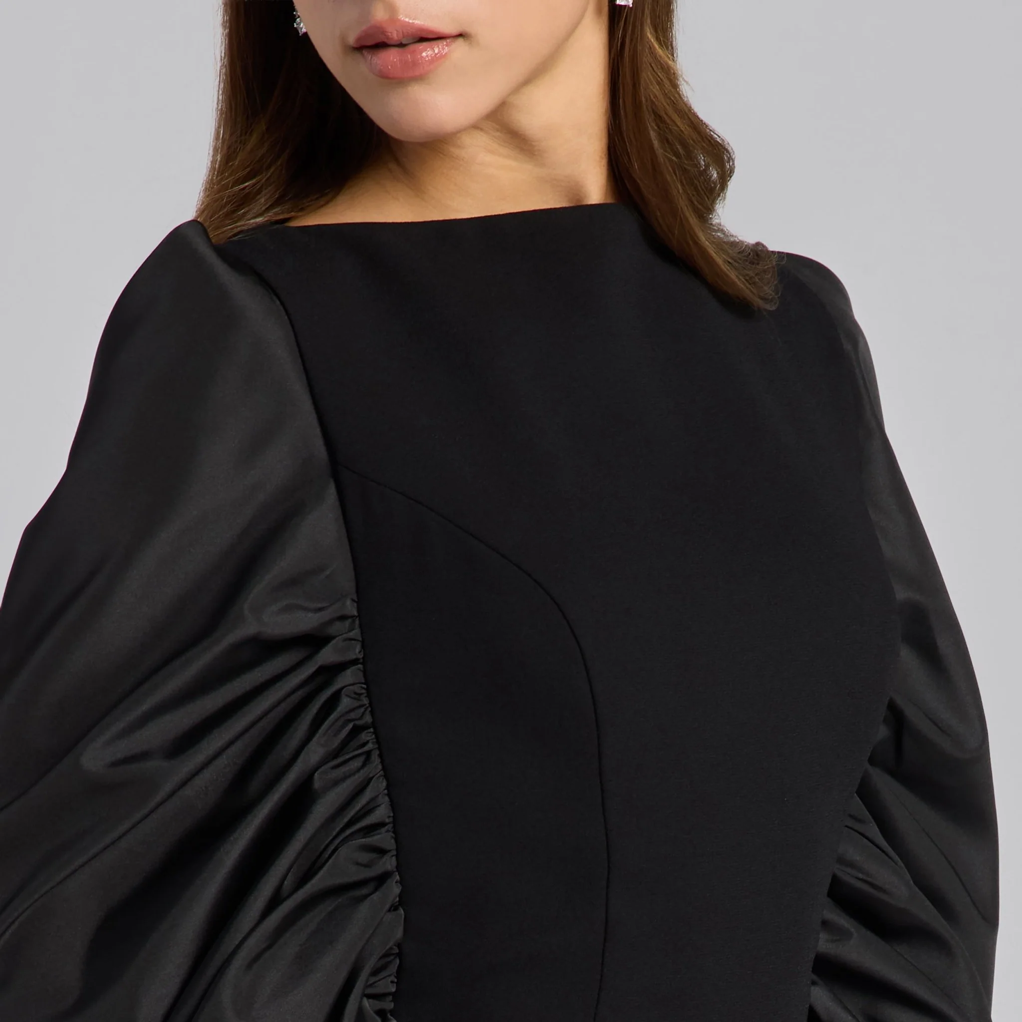 Black Crepe-Taffeta Gown with Long Back Shawl - Image 3