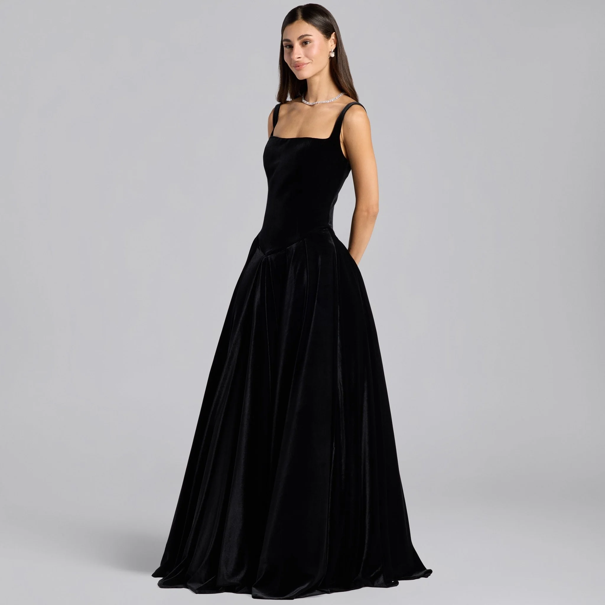 Black Velvet Voluminous Skirt Gown - Image 2