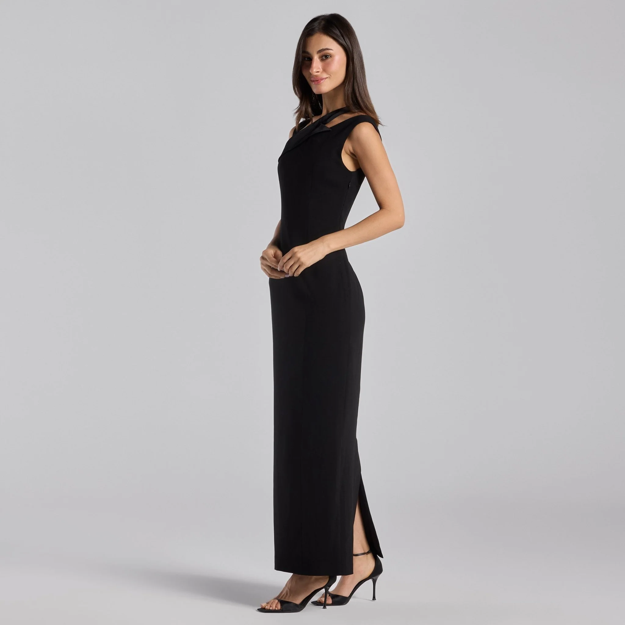 Black Satin-Trimmed Crepe Maxi Dress - Image 2