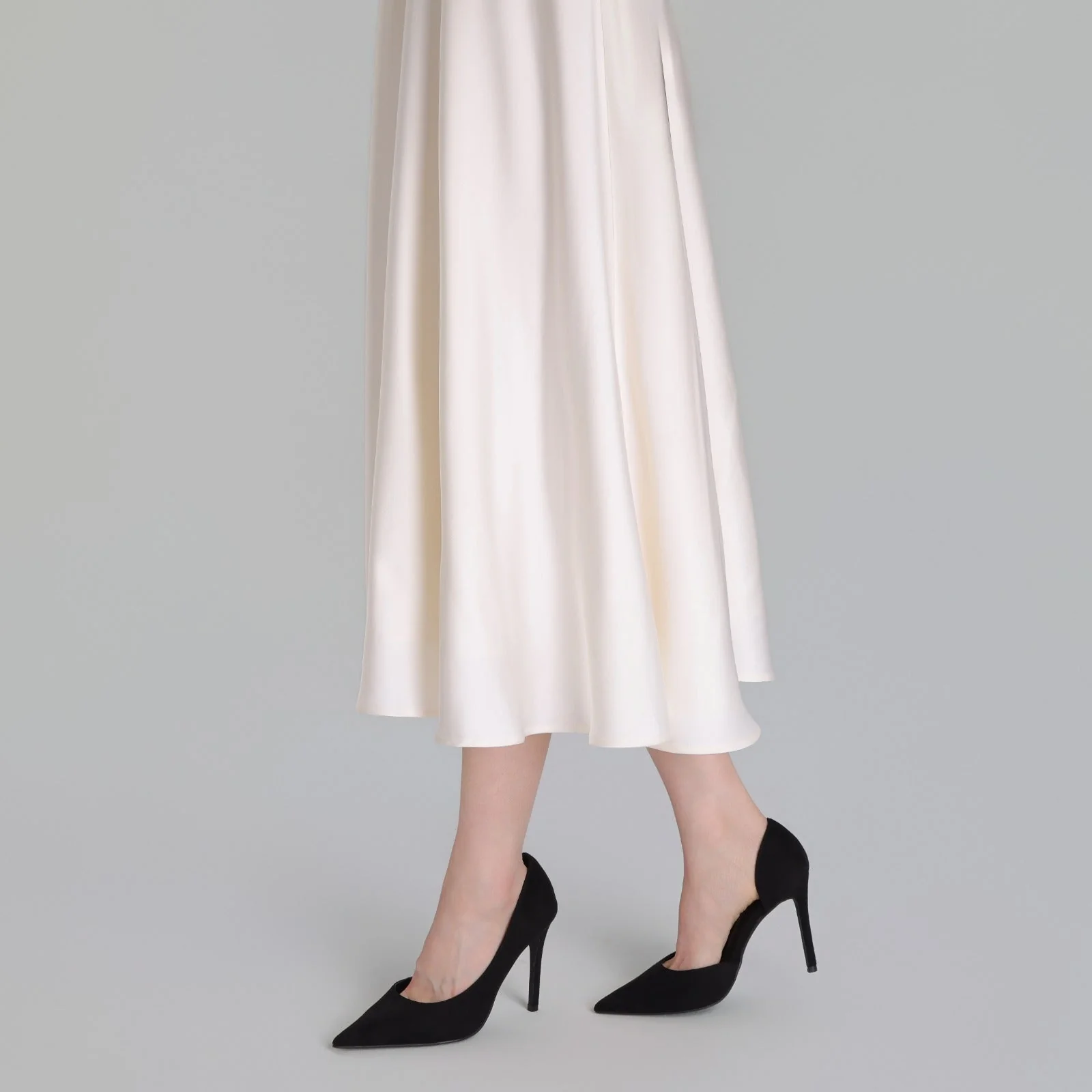 Black Suede Pointed Toe Pumps - Image 4
