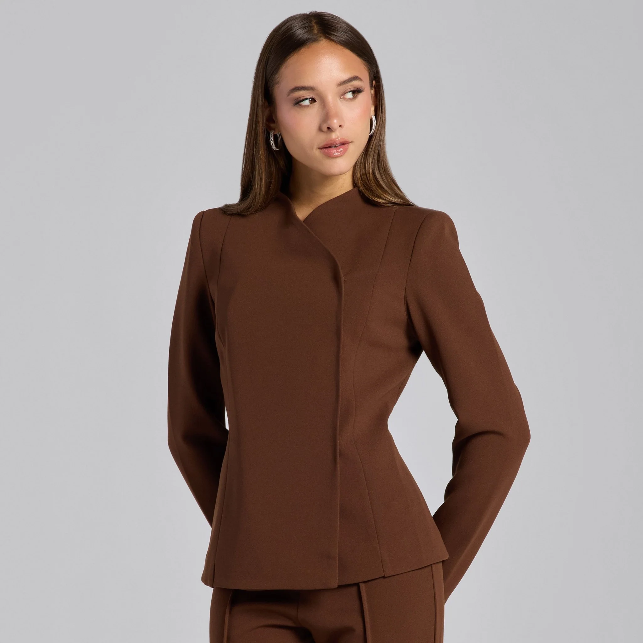 Brown Crepe V-Neck Blazer and High Waist Pants Set - Image 2