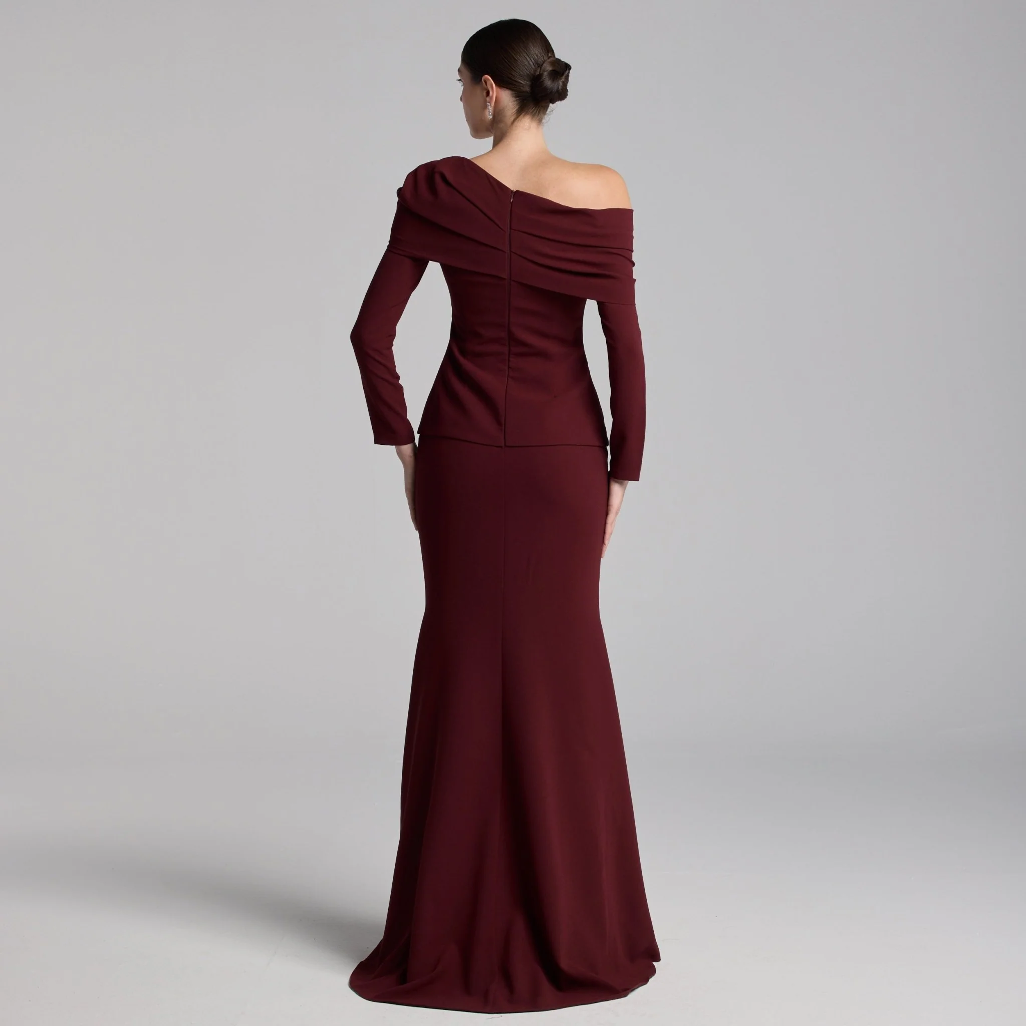 Burgundy Crepe Off Shoulder Draped Maxi Dress - Image 4
