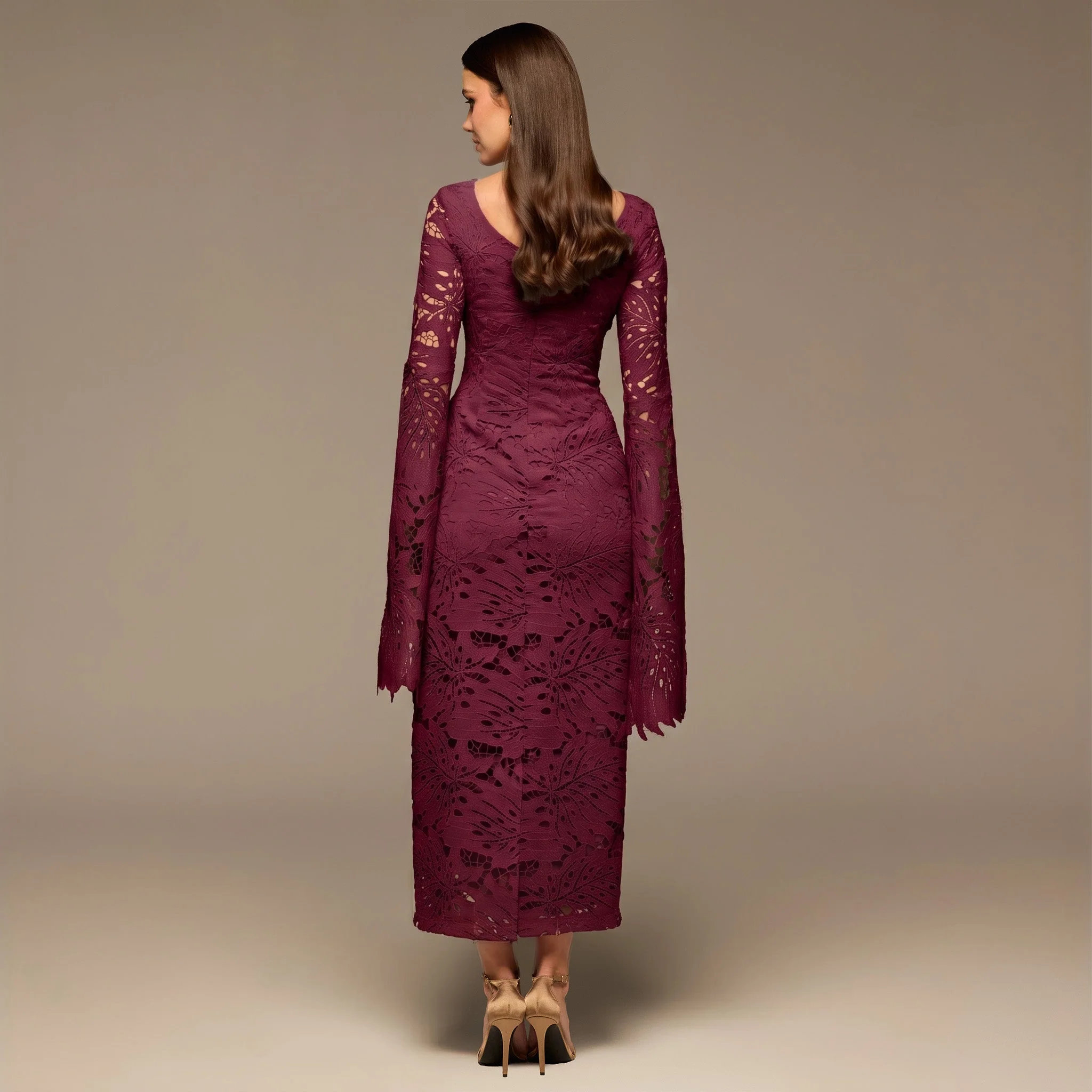 Burgundy Lace Long Sleeve Maxi Dress - Image 4
