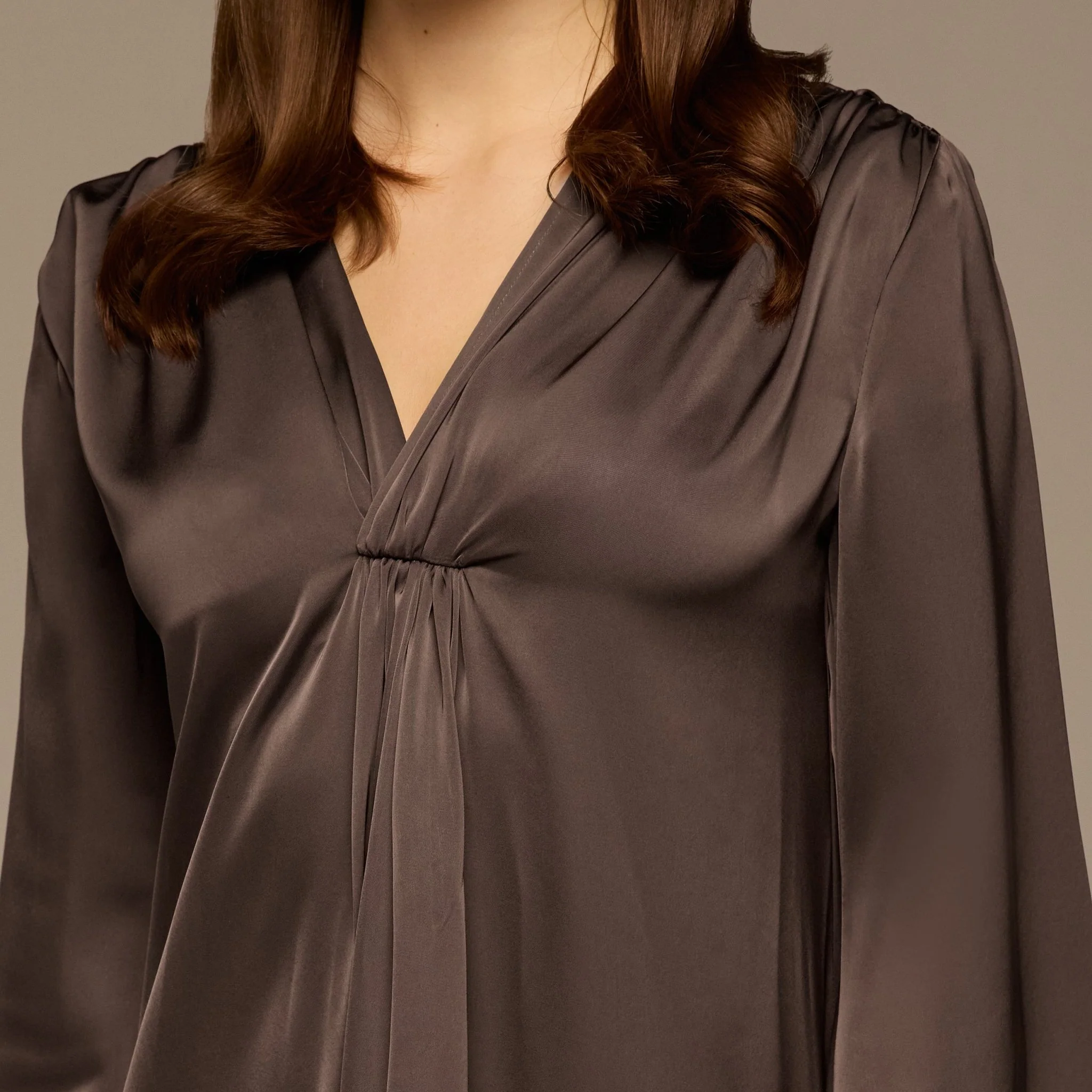 Dark Brown V-Neck Flared Sleeve Satin Kaftan - Image 3