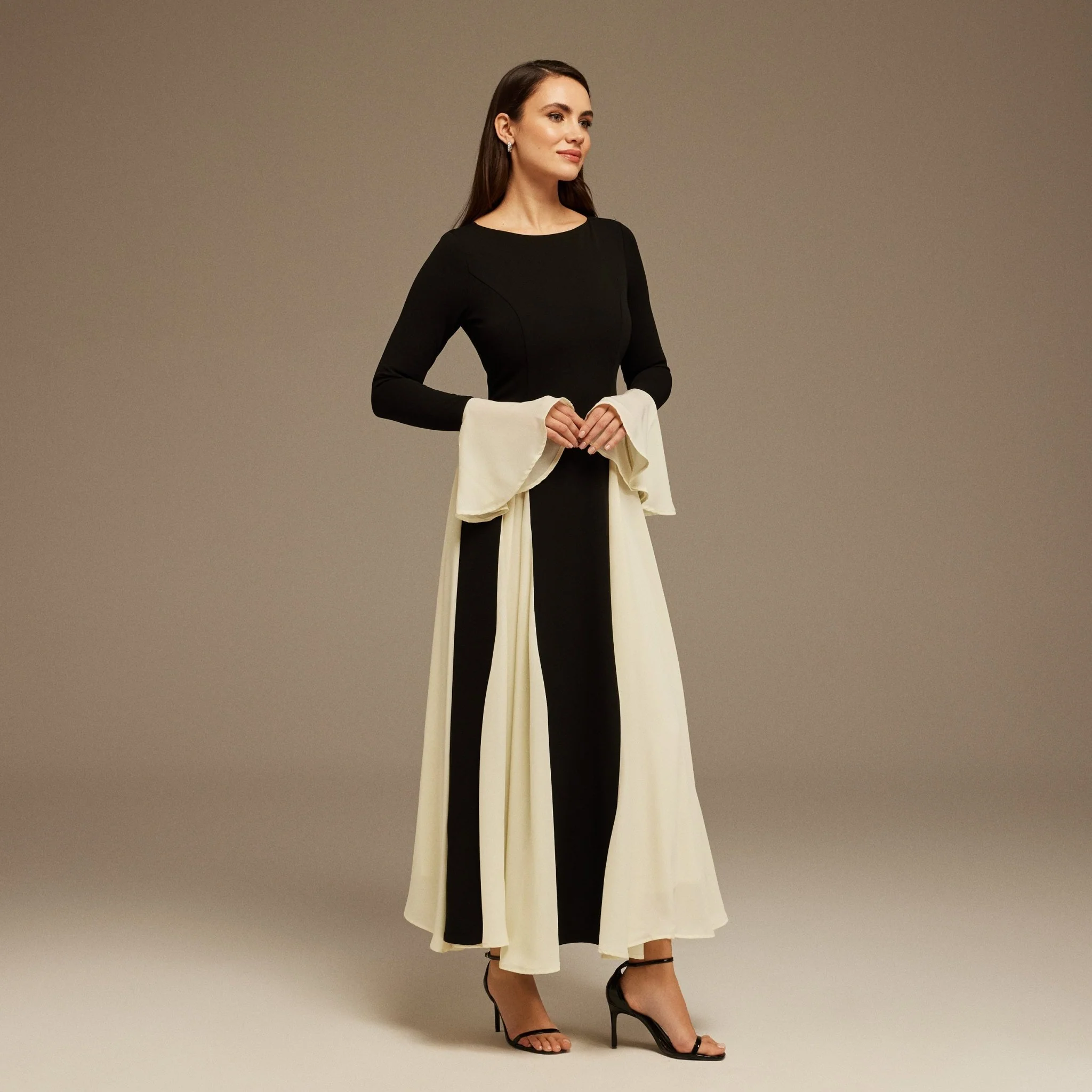 Long Sleeve A-Line Maxi Dress - Image 2