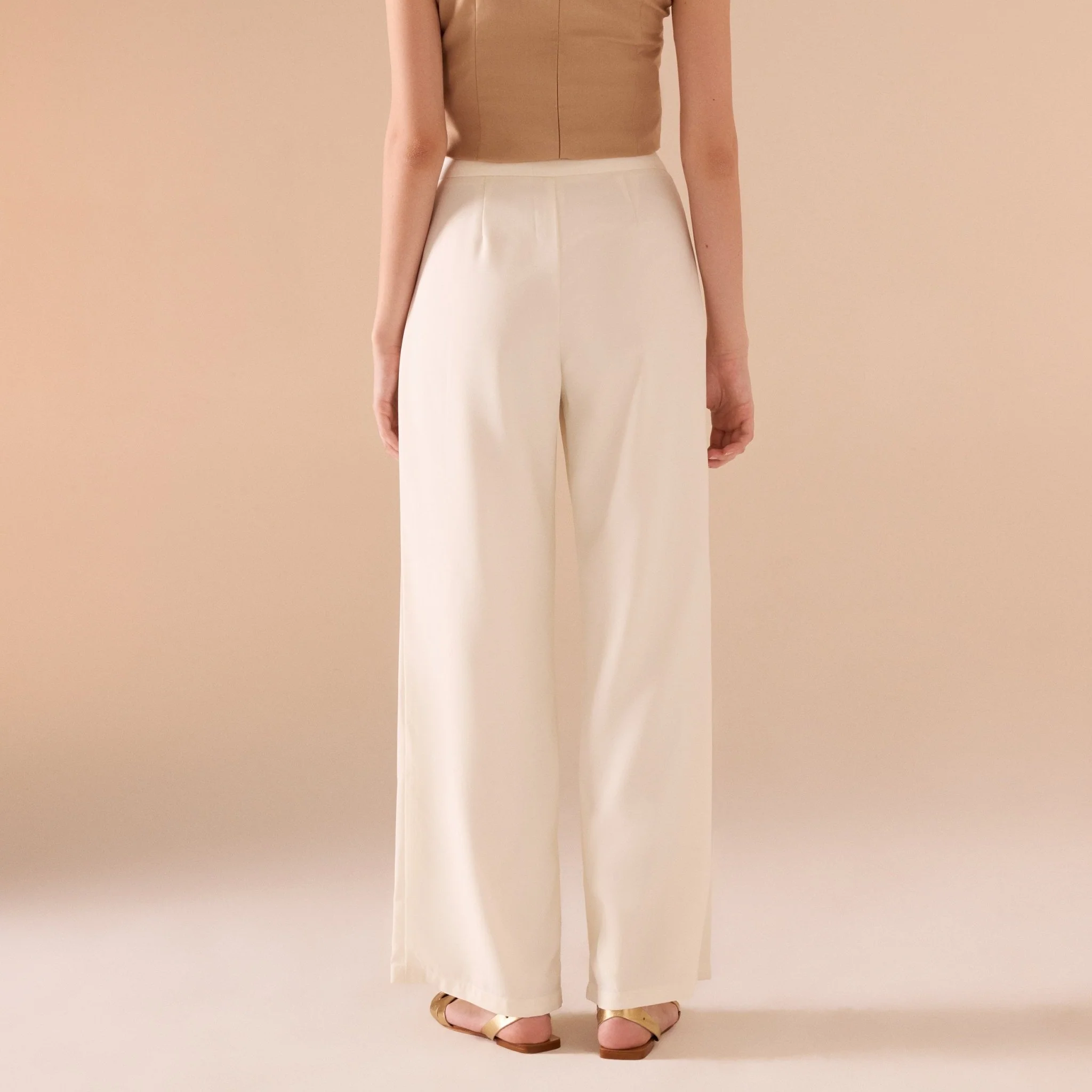 White High Waist Pleated Trouser - Image 3