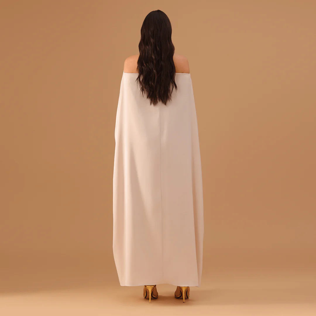 Ivory Gathered Neck With Accessory Maxi Dress - Image 4