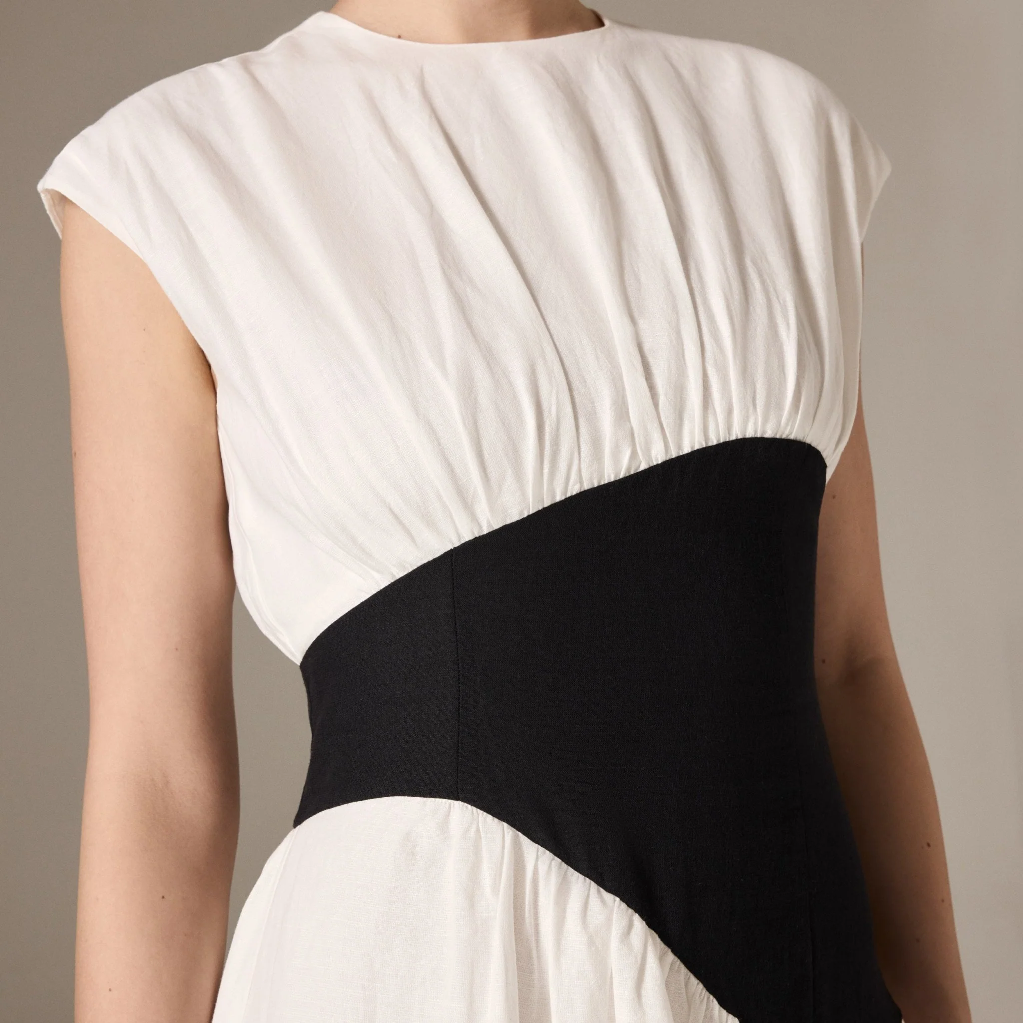 White Gathered Linen Waist A-Line Maxi Dress - Image 3