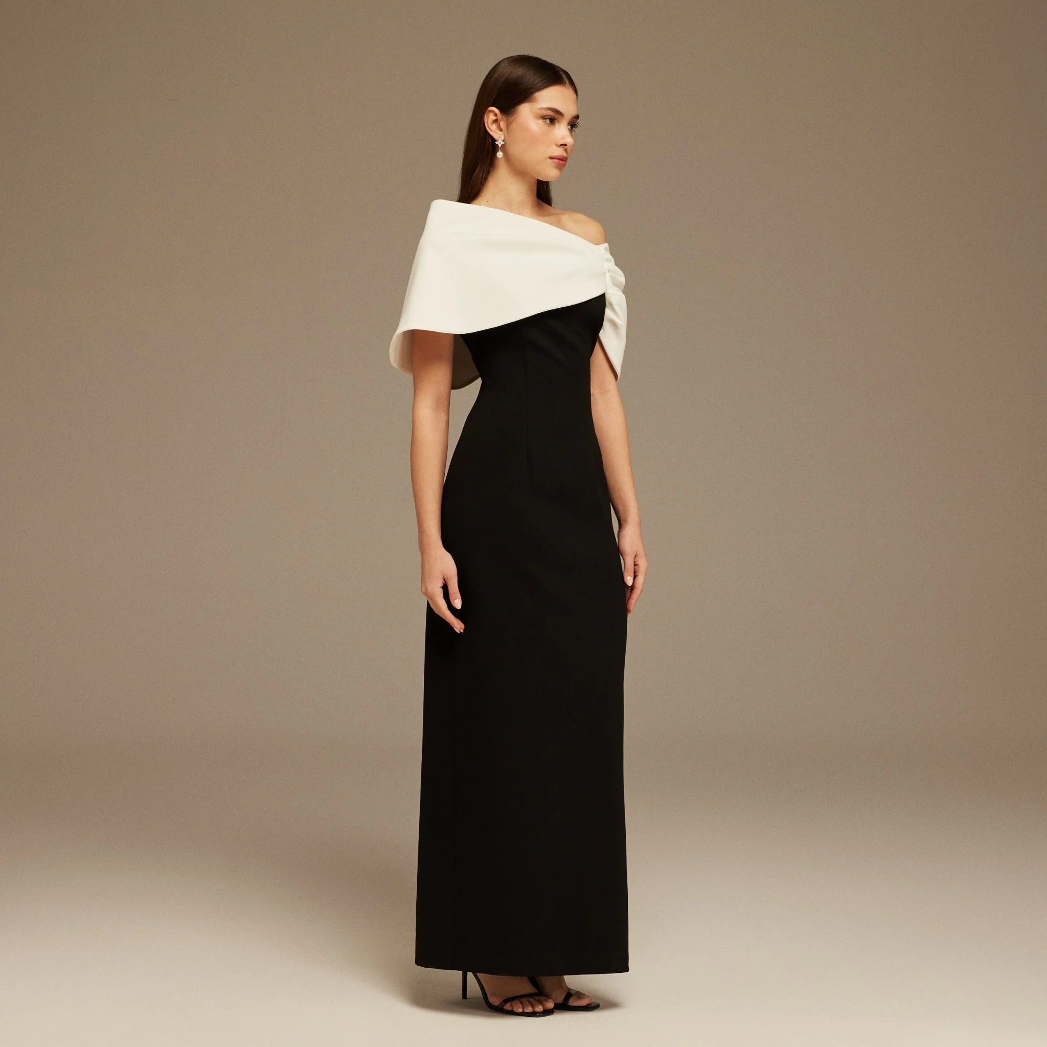 High Bare Shoulder Maxi Dress - Image 4
