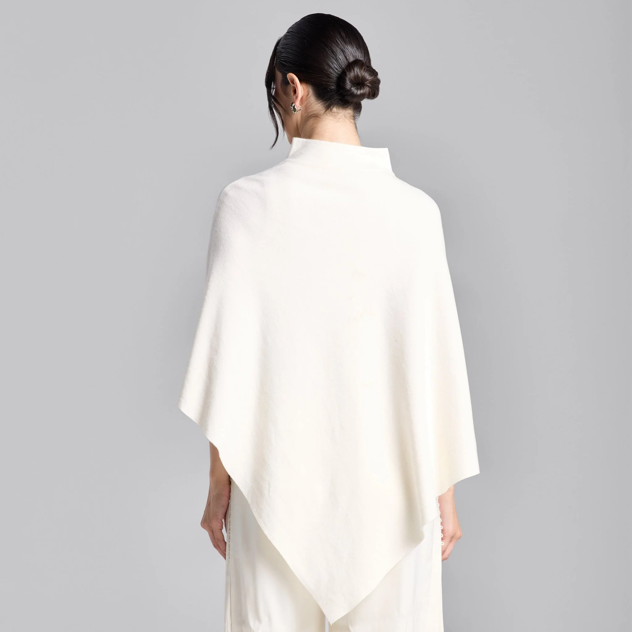Ivory Asymmetrical Hem Knit Cape - Image 3