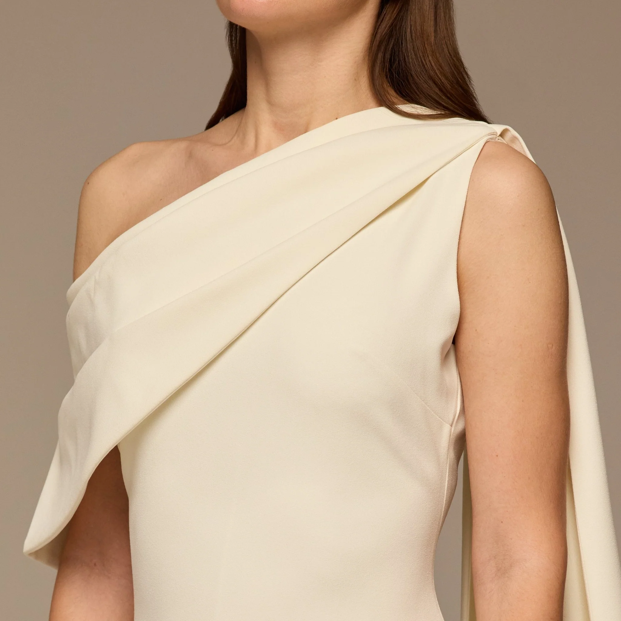Ivory One-Shoulder Crepe Dress with Scarf - Image 3