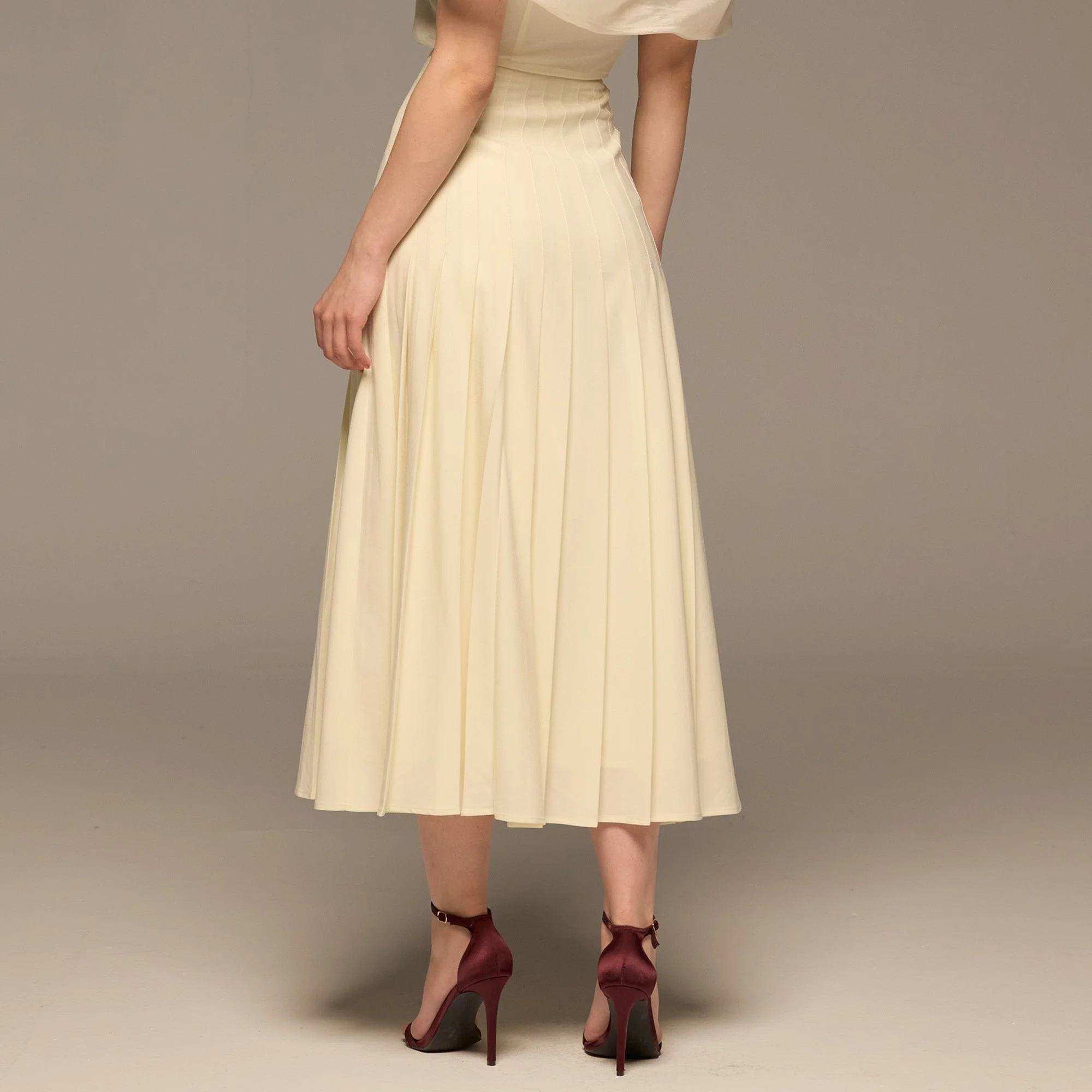 Ivory Pleated A Line Crepe Skirt - Image 5