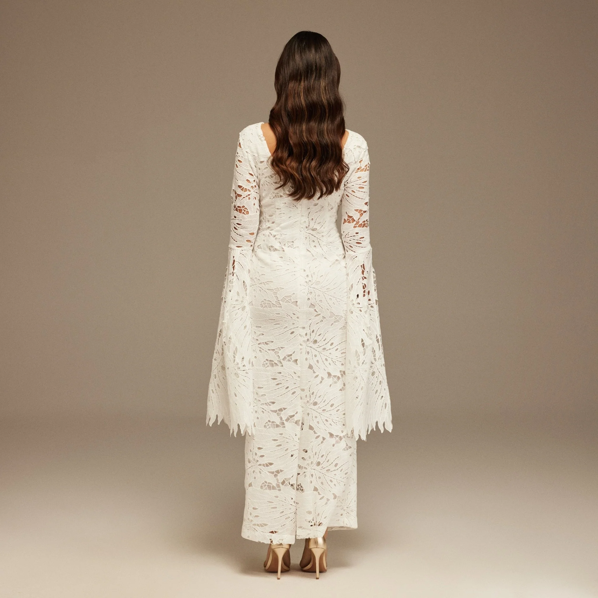 White Lace Long Sleeve Maxi Dress - Image 4
