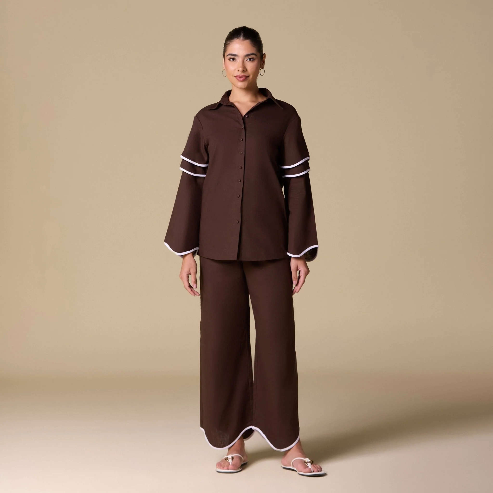 Brown Linen Piping Wide Leg Pants - Image 3