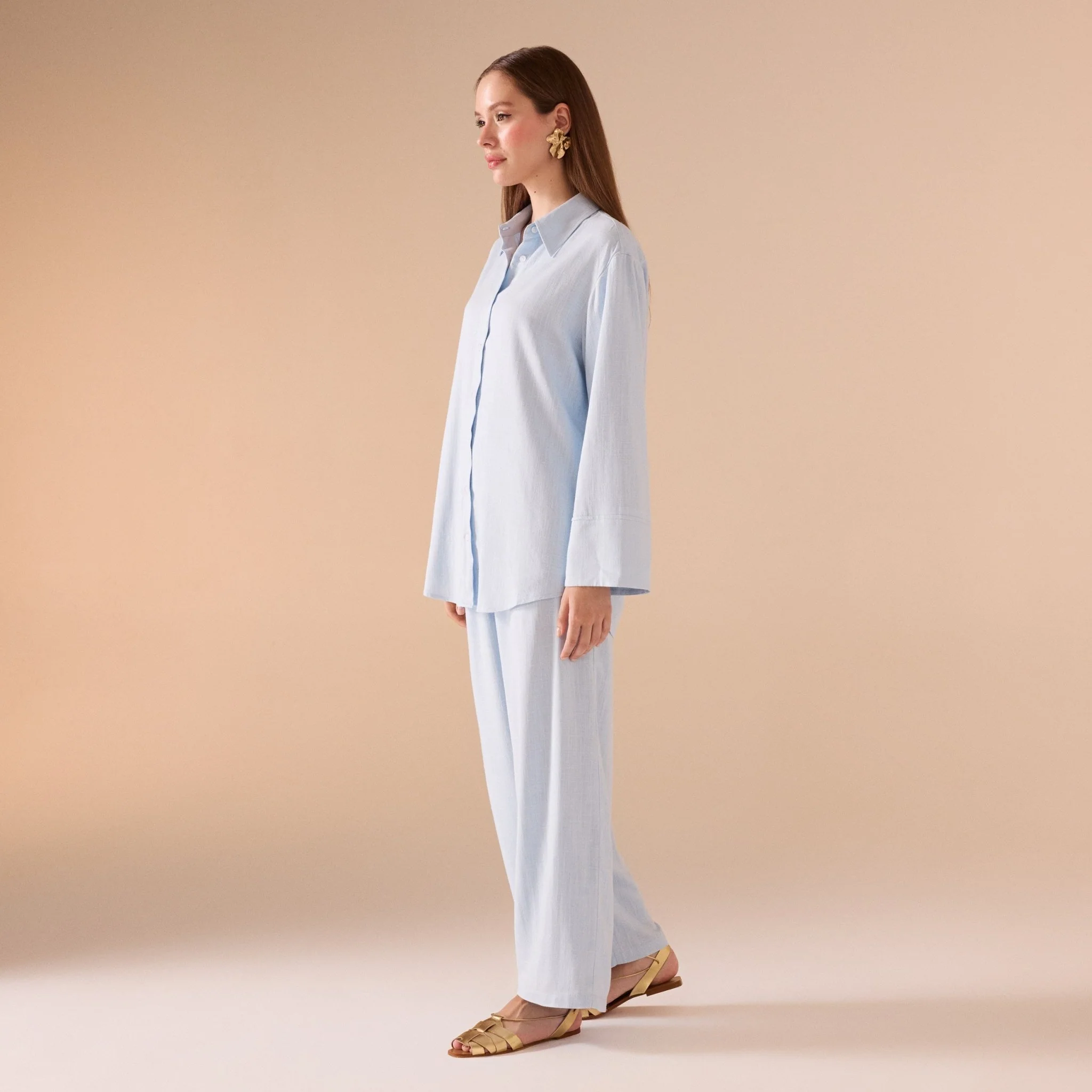 Long sleeve oversize linen shirt - Image 5