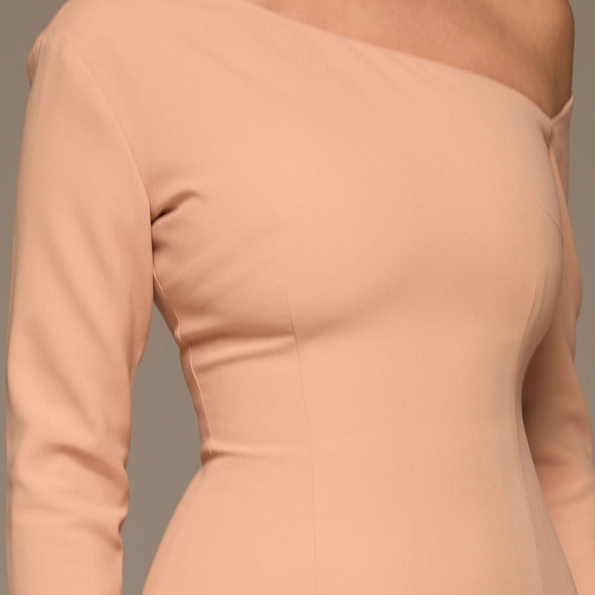 Dusty Rose One-shoulder Crepe Dress With Pleated Skirt - Image 3