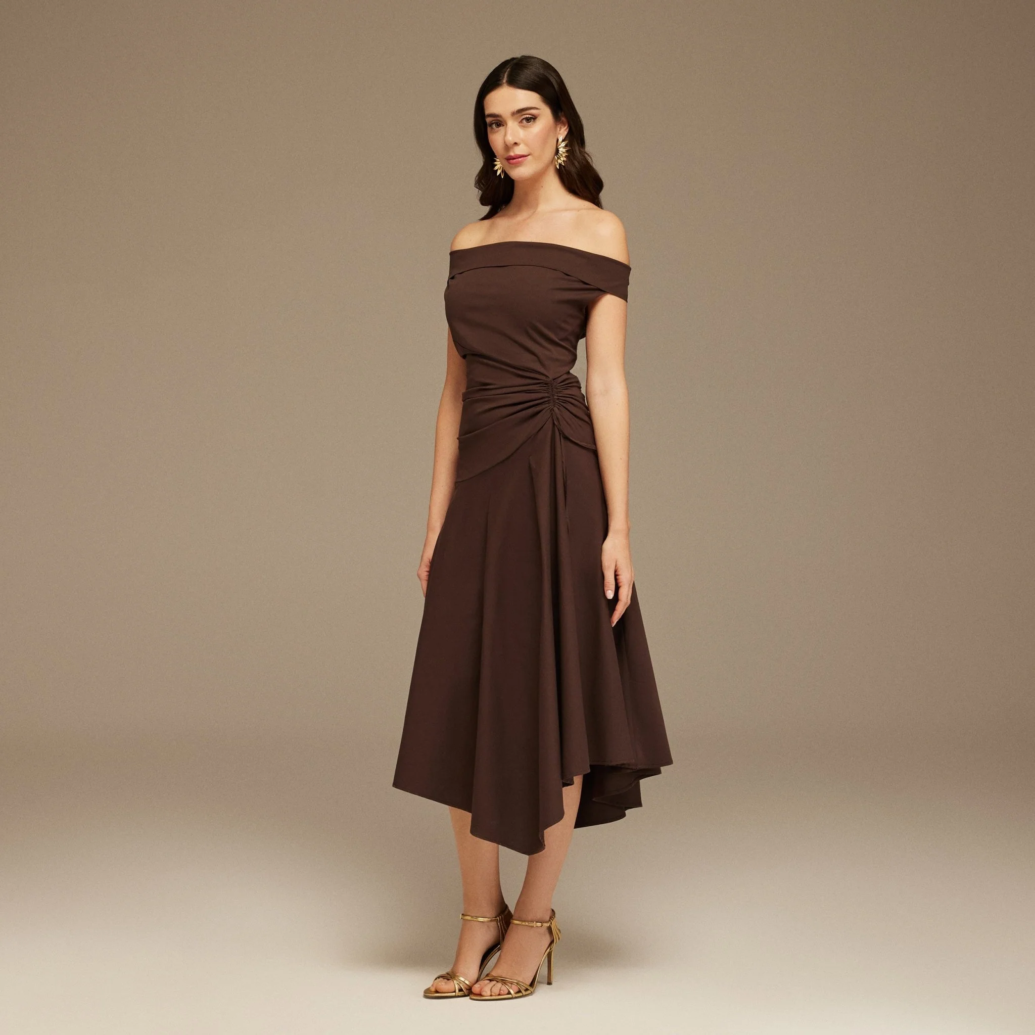 Brown Off-Shoulder Cotton Ruched Midi Dress - Image 2