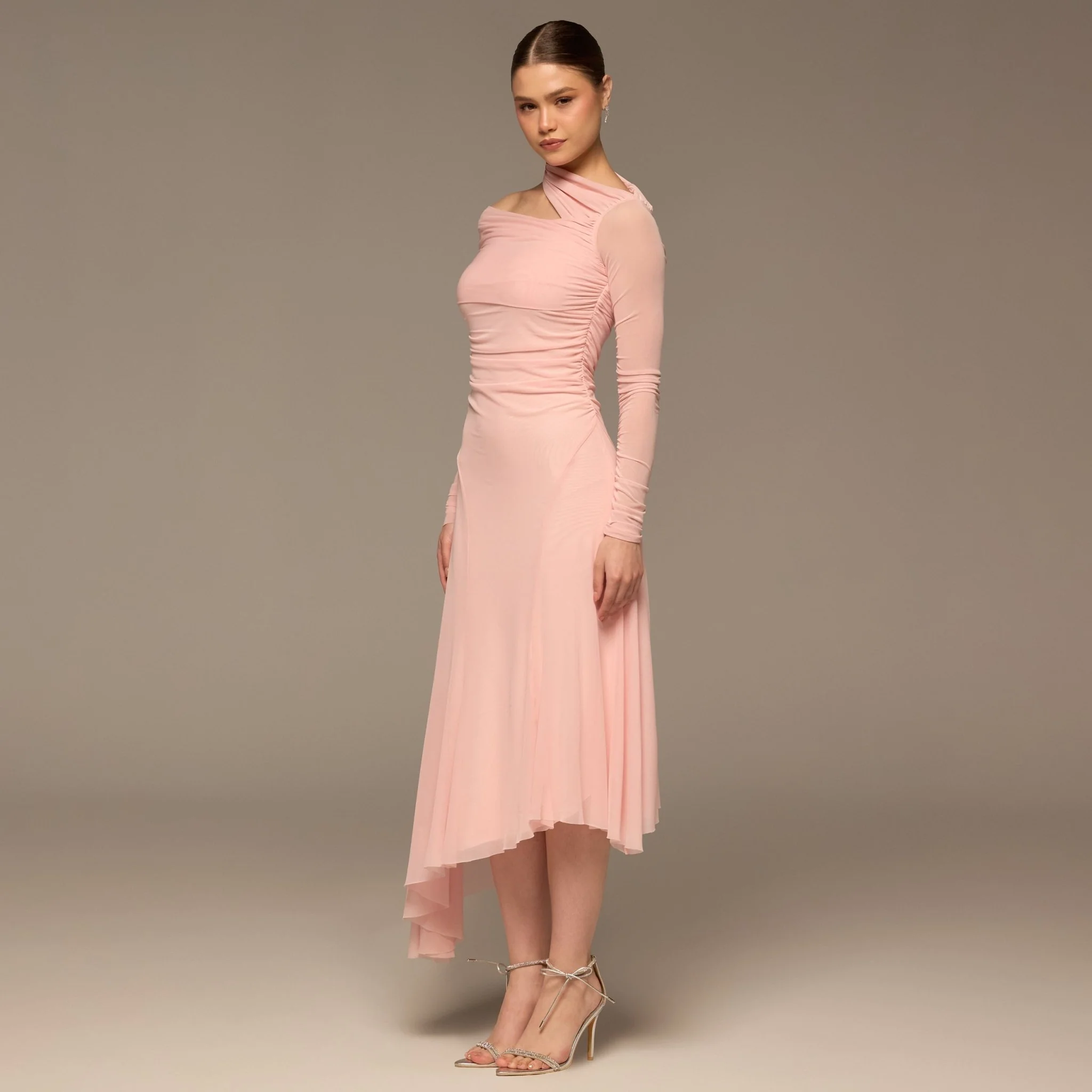 Pink Diagonal Neck Tulle Maxi Dress - Image 4