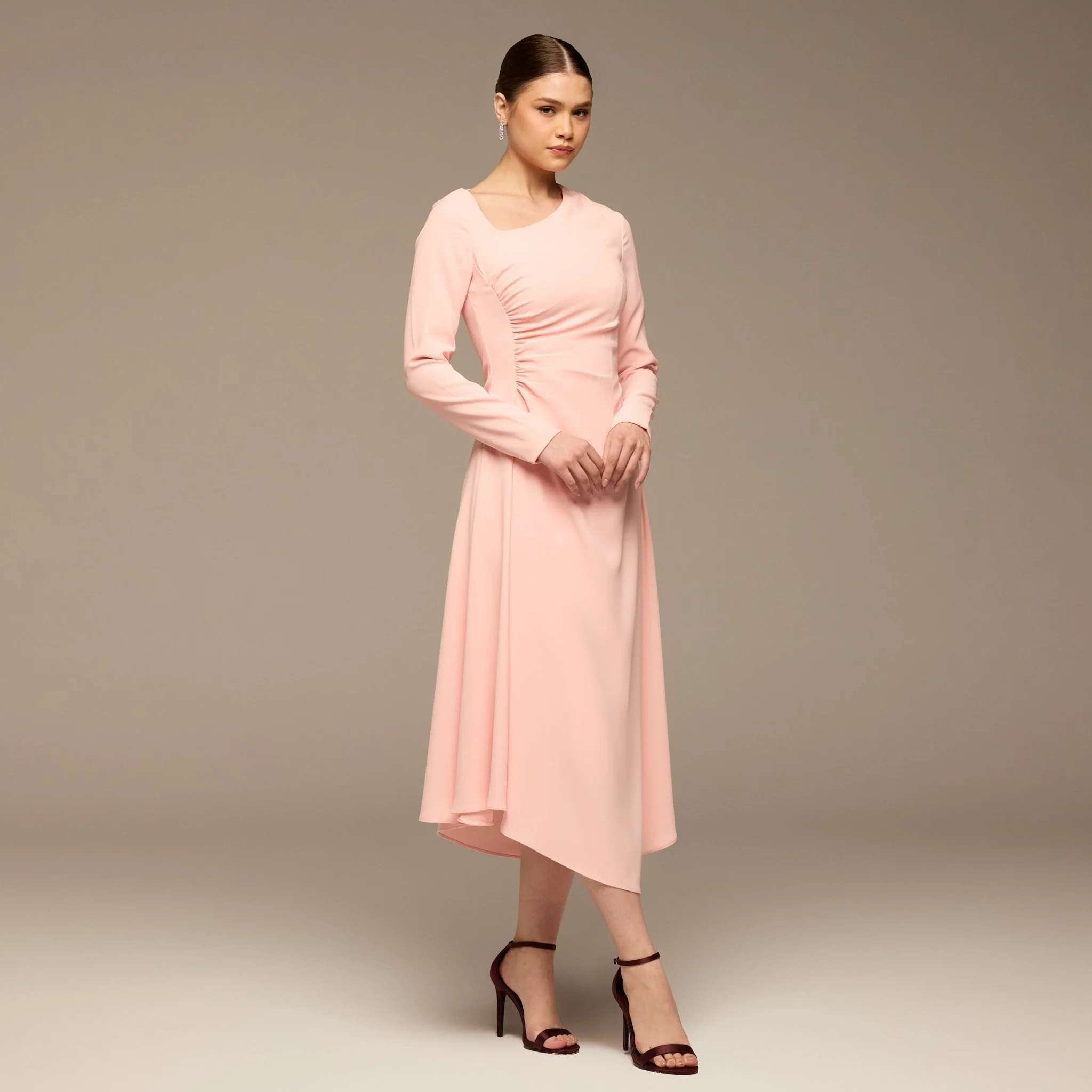 Pink Side Ruched Crepe Midi Dress - Image 2