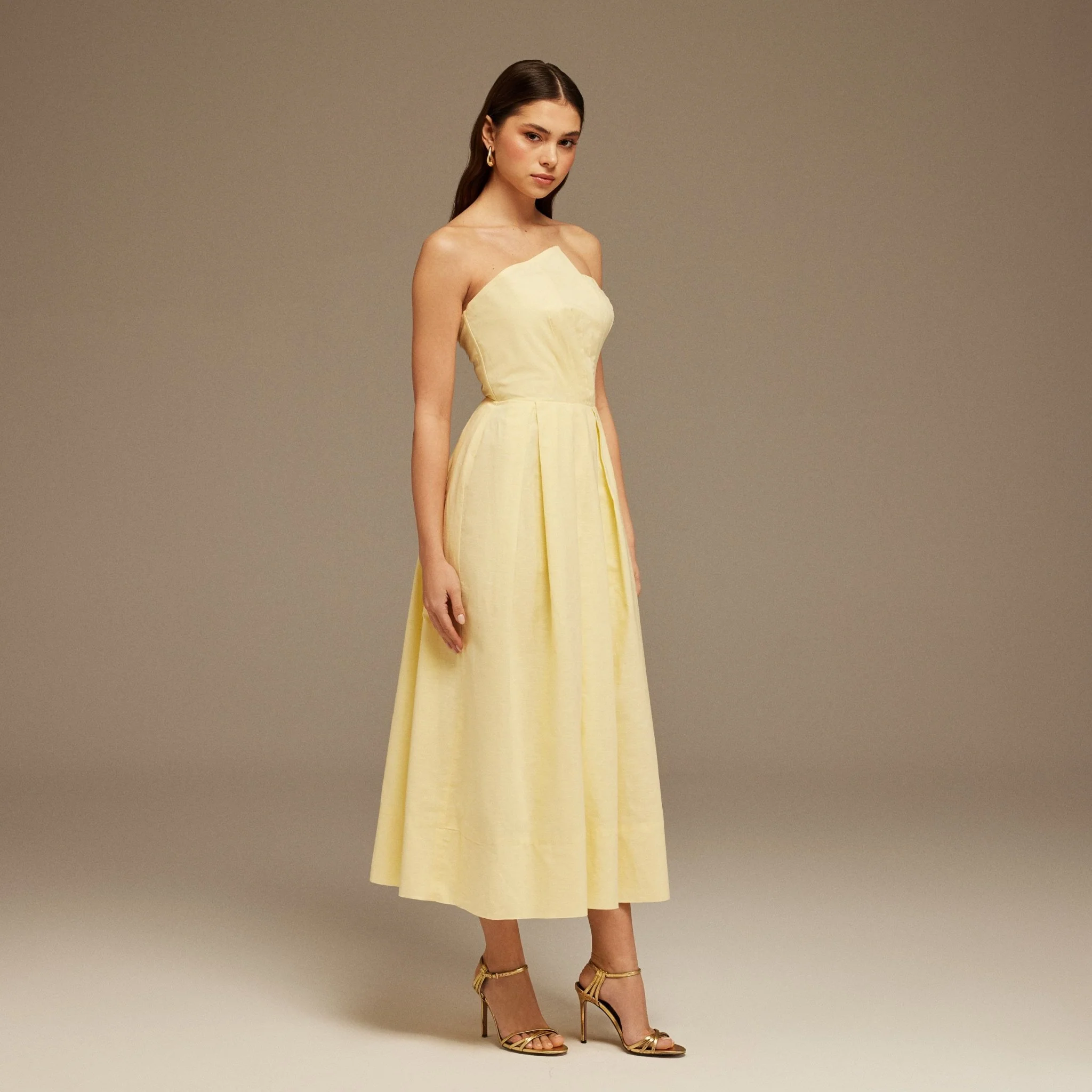 Pleated Sleeveless Midi Dress - Image 2
