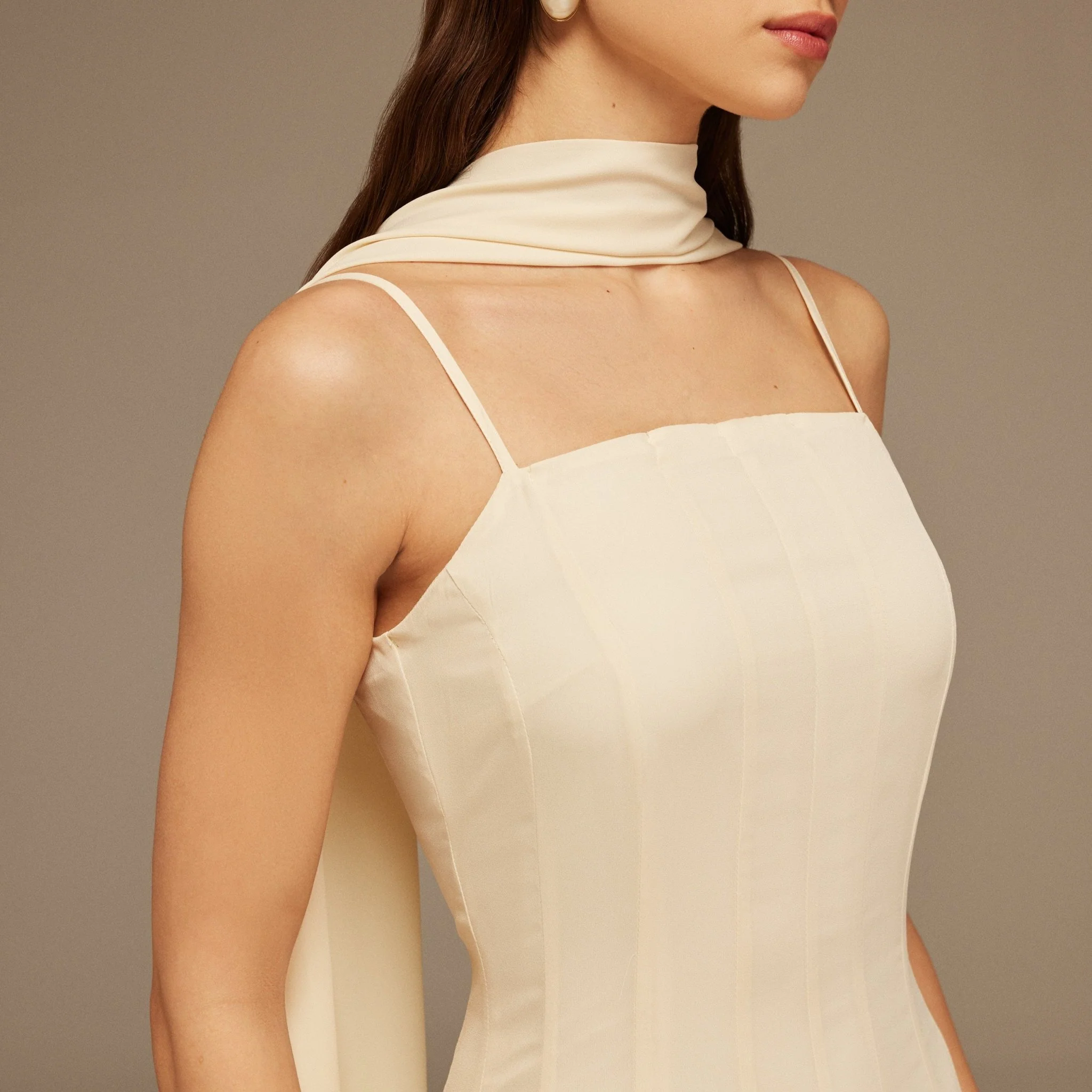 Ivory Short Sleeve Heart Neckline Long Dress - Image 3