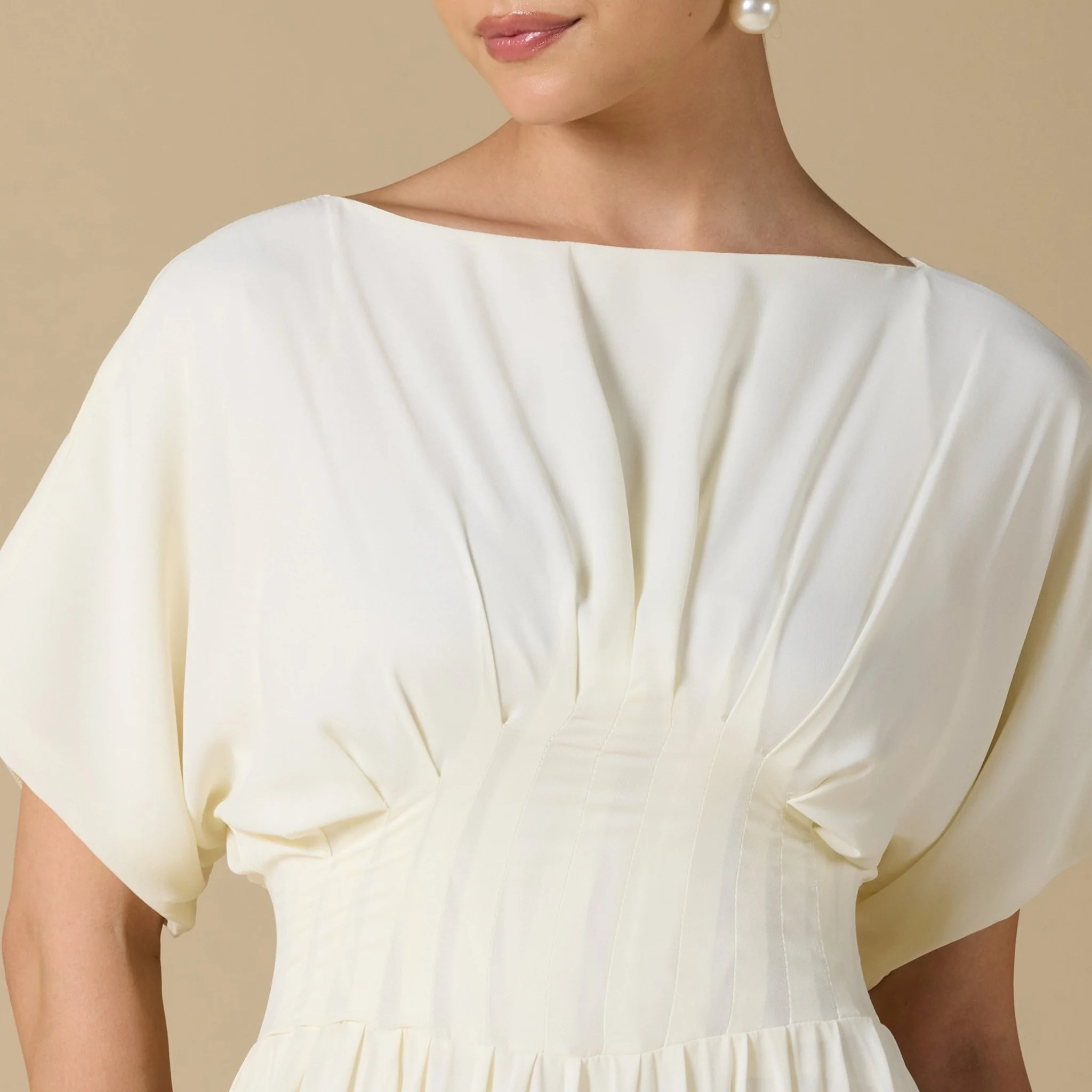 Ivory Short Sleeve Maxi Dress With Pleated Skirt - Image 3