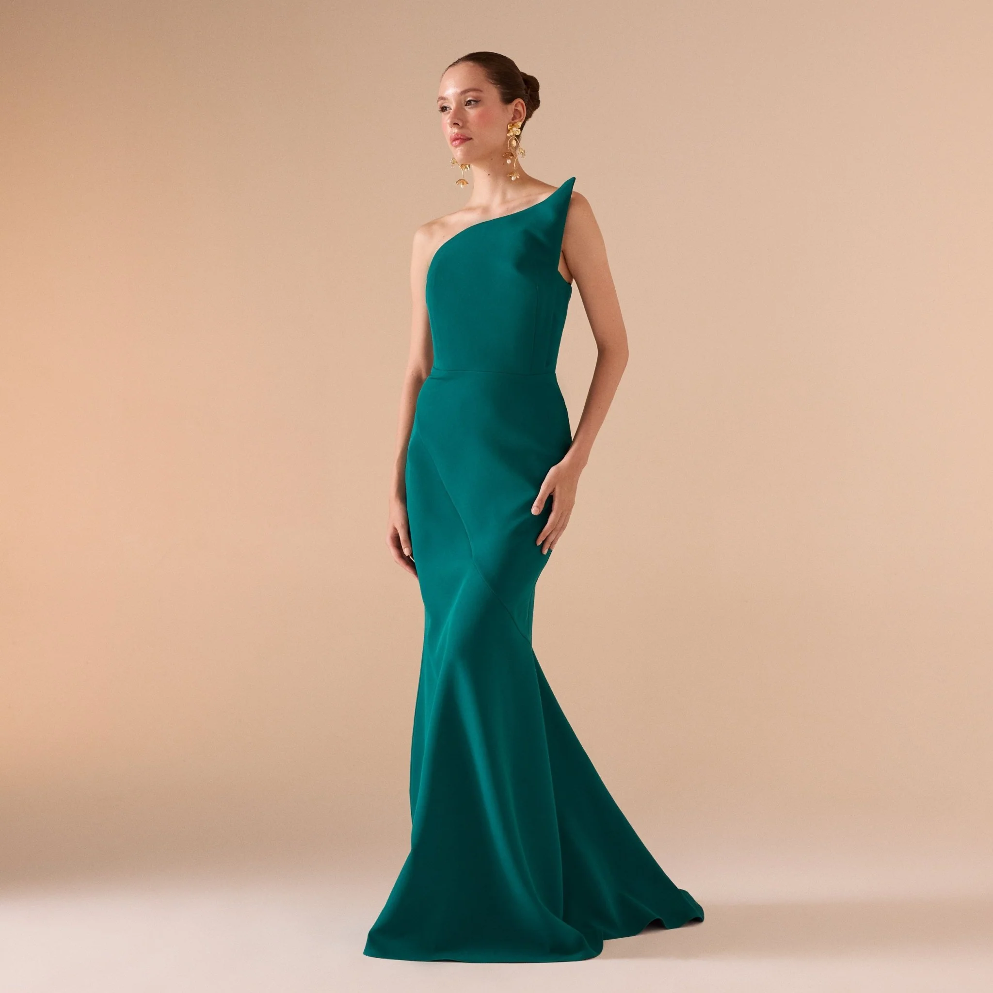 Green Sleeveless Crepe Gown with Detailed Top - Image 2
