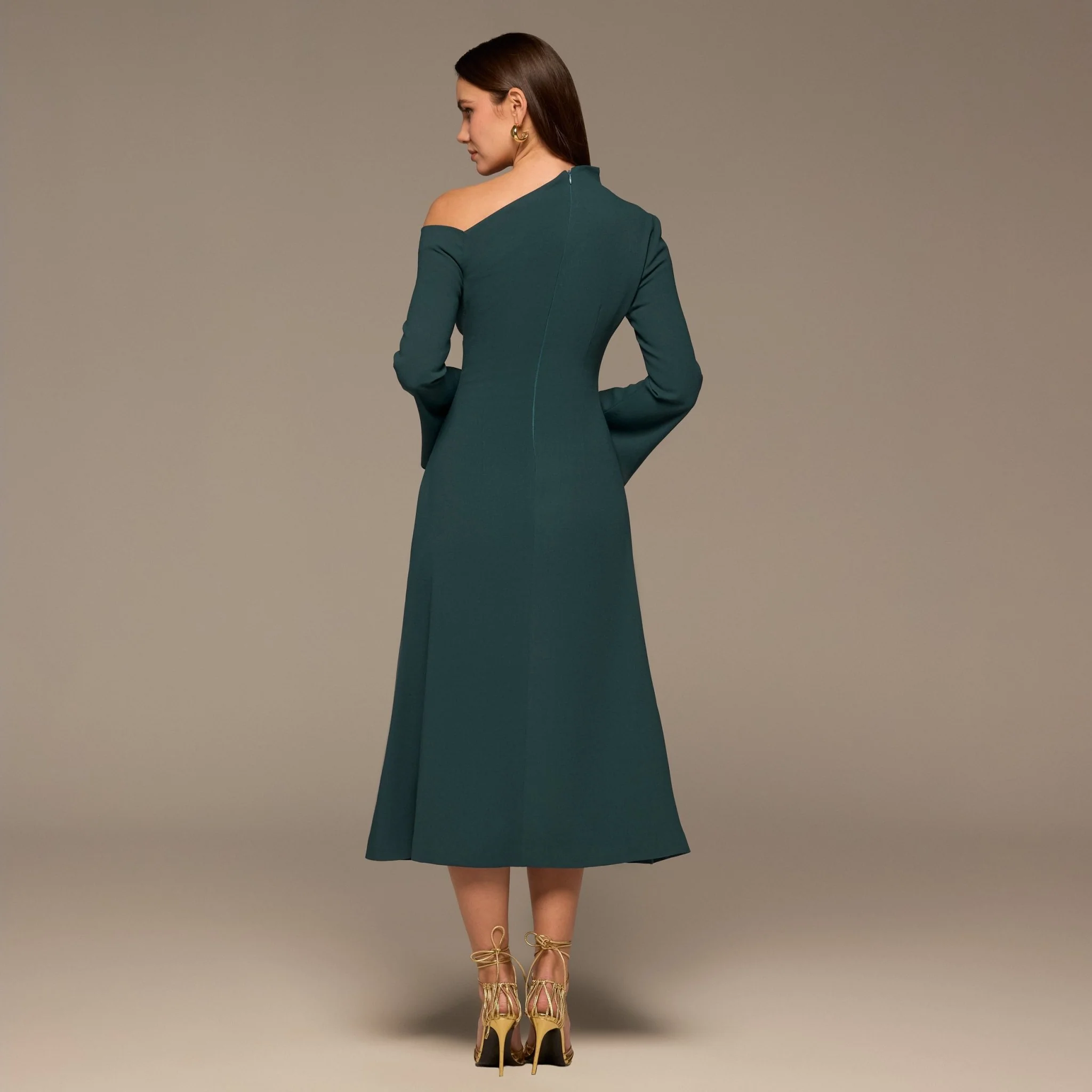 Teal Bare Shoulder Crepe Midi Dress - Image 4