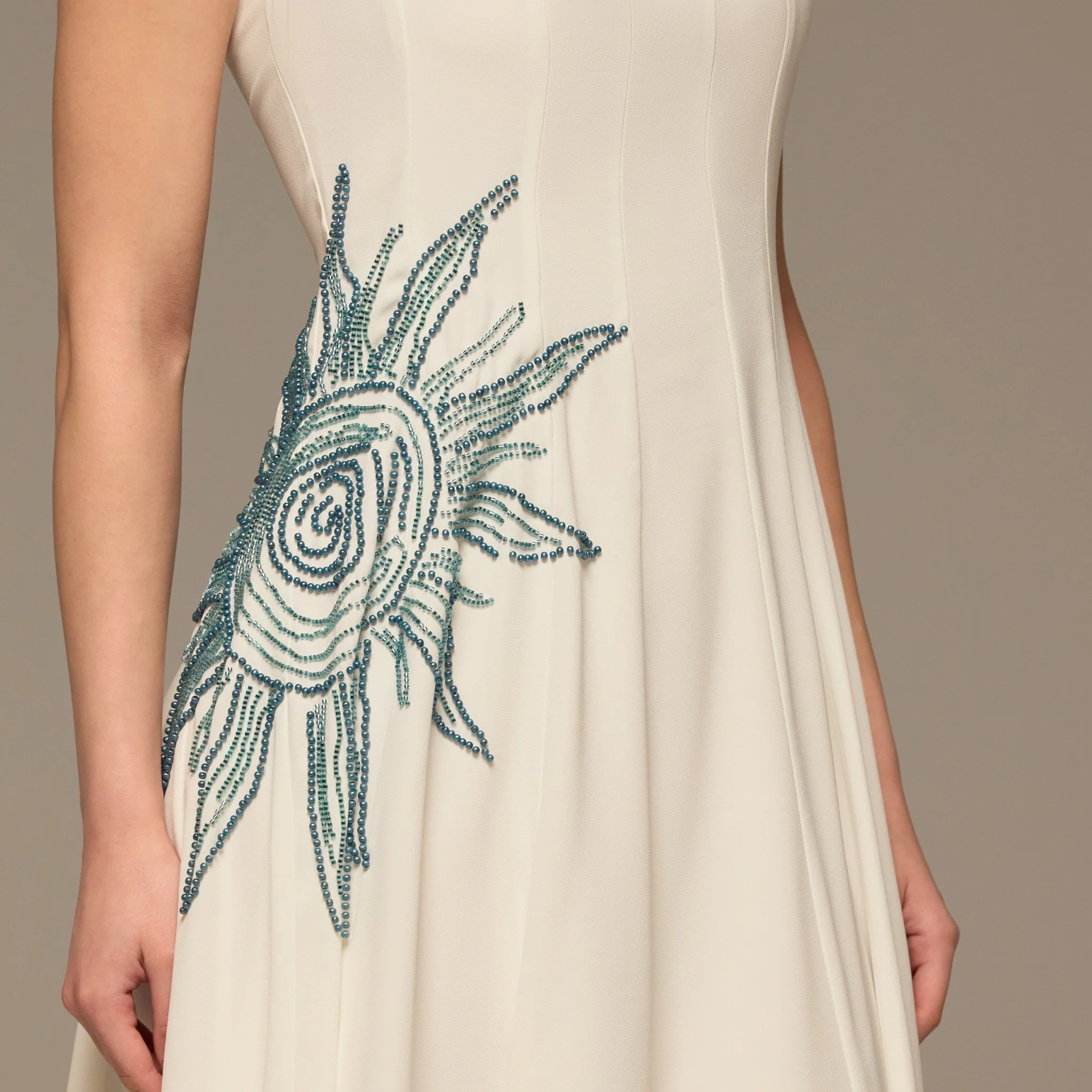 White Square Neck Crepe Maxi Dress - Image 3