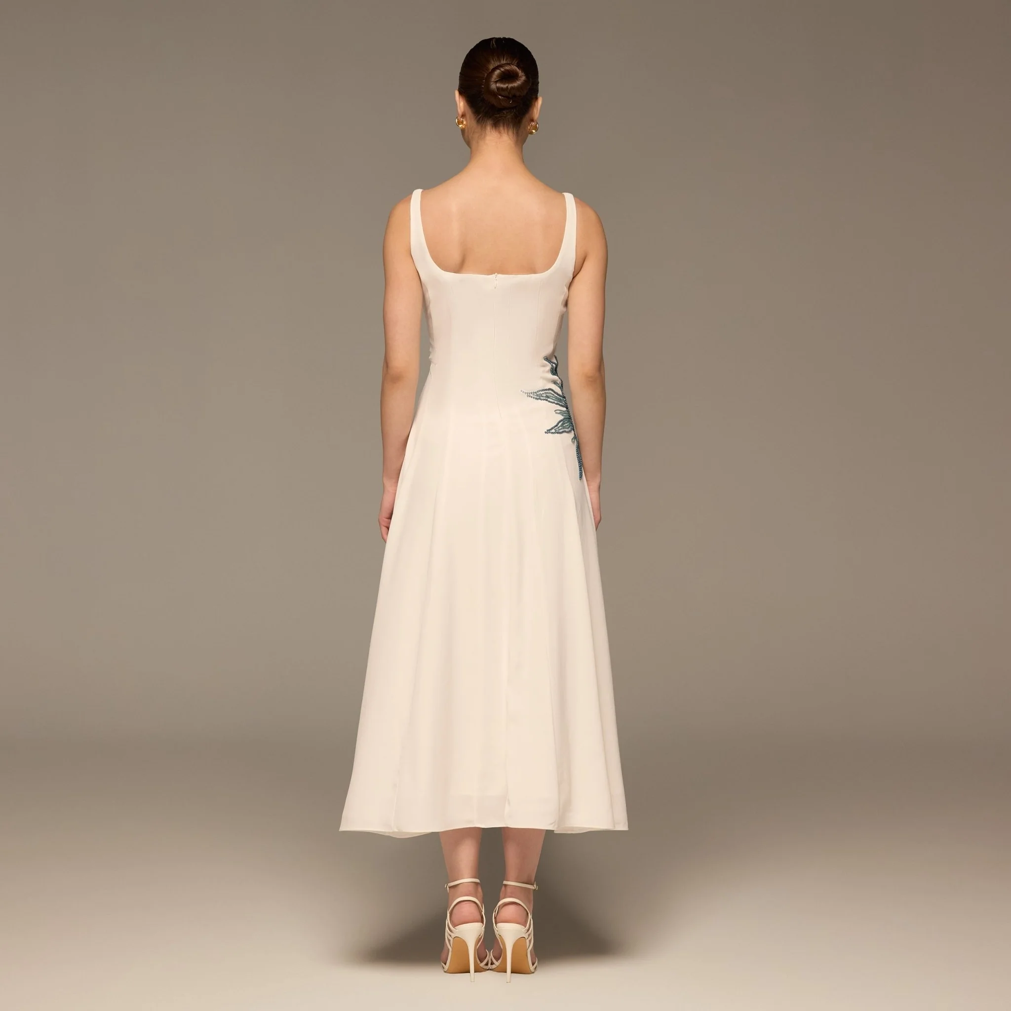 White Square Neck Crepe Maxi Dress - Image 4