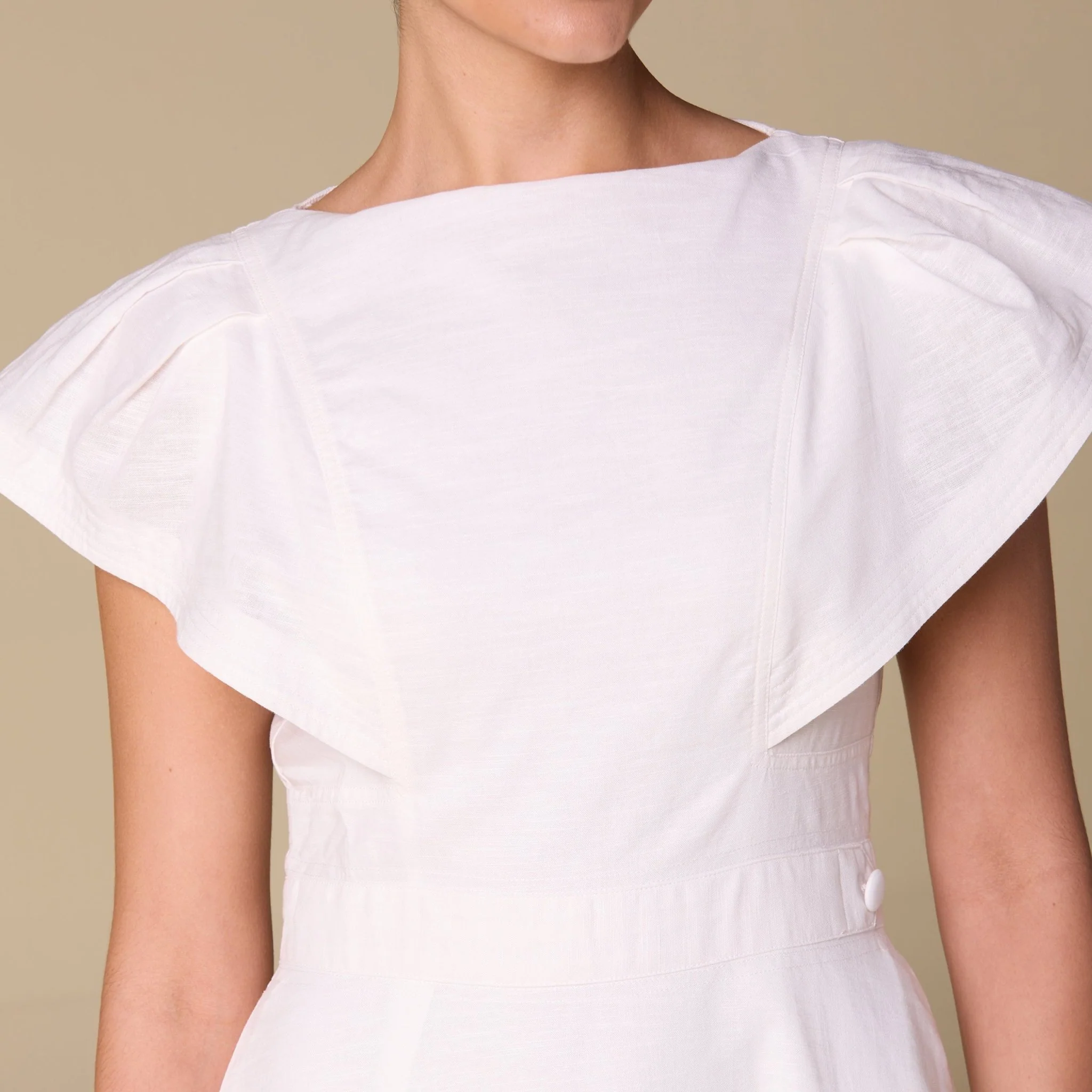 White Linen Blend Short Flared Sleeve Midi Dress - Image 3