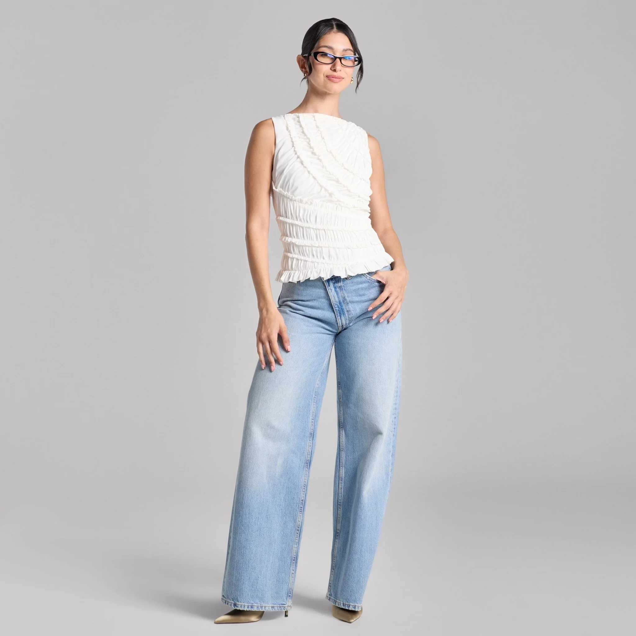White Sleeveless Chiffon Ruffled Blouse - Image 2