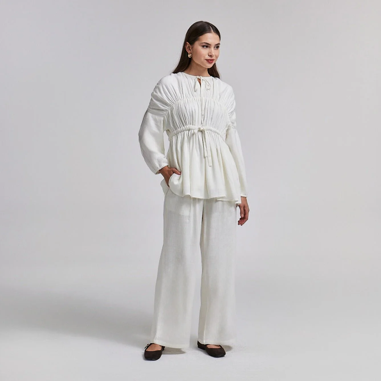 White Wide Leg Pants with Lining - Image 3